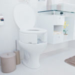 Imagen de Asiento inodoro elevado c/tapa 16.50cm Astra