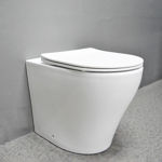 Imagen de Inodoro de pared corto VIP con asiento slow