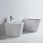 Imagen de Inodoro de pared corto VIP con asiento slow
