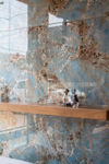 Imagen de Porcelanato para piso y pared Amazonita 80.5x140 cm Brillante y Rectificado