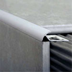 Imagen de Pvc Guardacanto línea Plus 9mm x 2.44mt gris claro