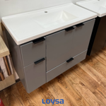 Imagen de Mueble de baño suspendido Orquidea negro 80 cm con bacha de resina